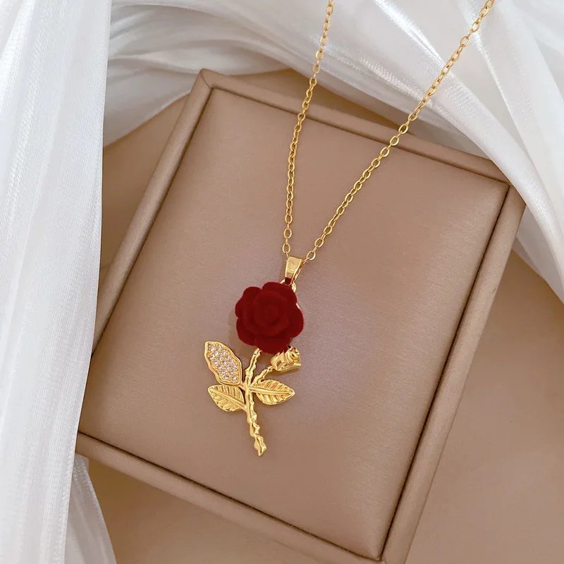 Fashion Red Rose Flower Pendant Necklace
