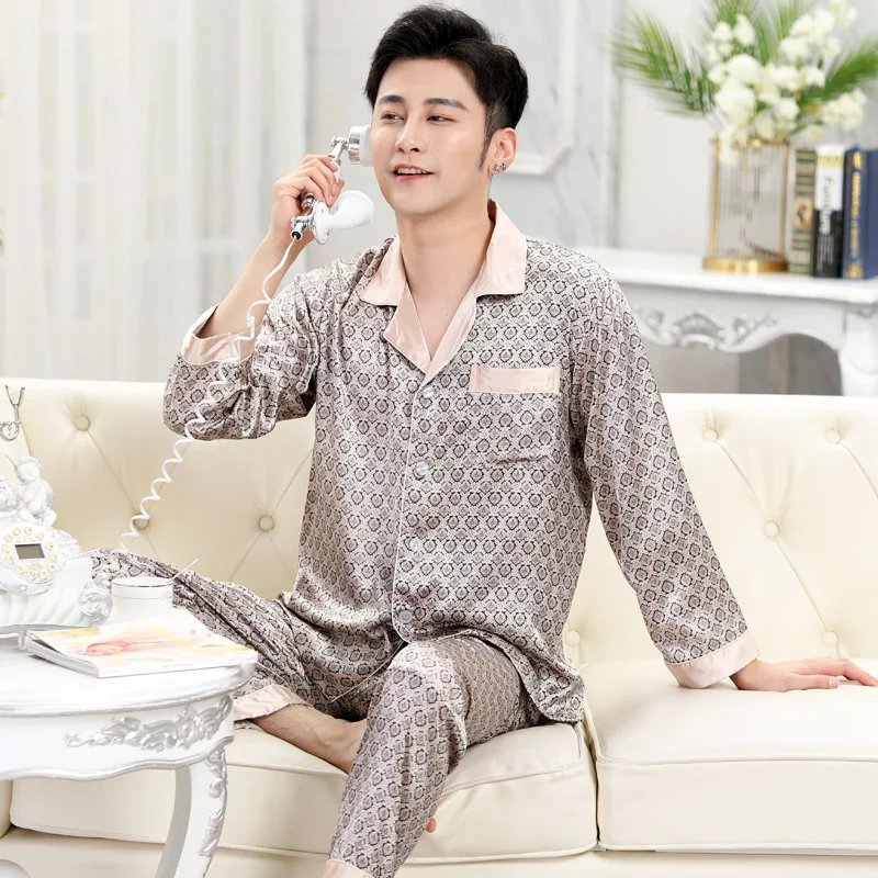 High Quality Pajamas Set Men Spring Autumn Thin Polyester Ice Silk Long-sleeved Sleepwear Plus Size Summer Home Clothes Male High Quality Pajamas Set Men Spring Autumn Thin Polyester Ice Silk Long-sleeved Sleepwear Plus Size Summer Home Clothes Male