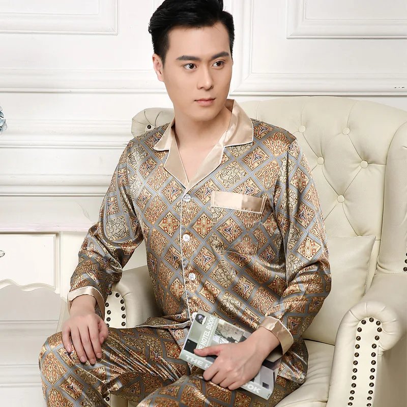 High Quality Pajamas Set Men Spring Autumn Thin Polyester Ice Silk Long-sleeved Sleepwear Plus Size Summer Home Clothes Male High Quality Pajamas Set Men Spring Autumn Thin Polyester Ice Silk Long-sleeved Sleepwear Plus Size Summer Home Clothes Male