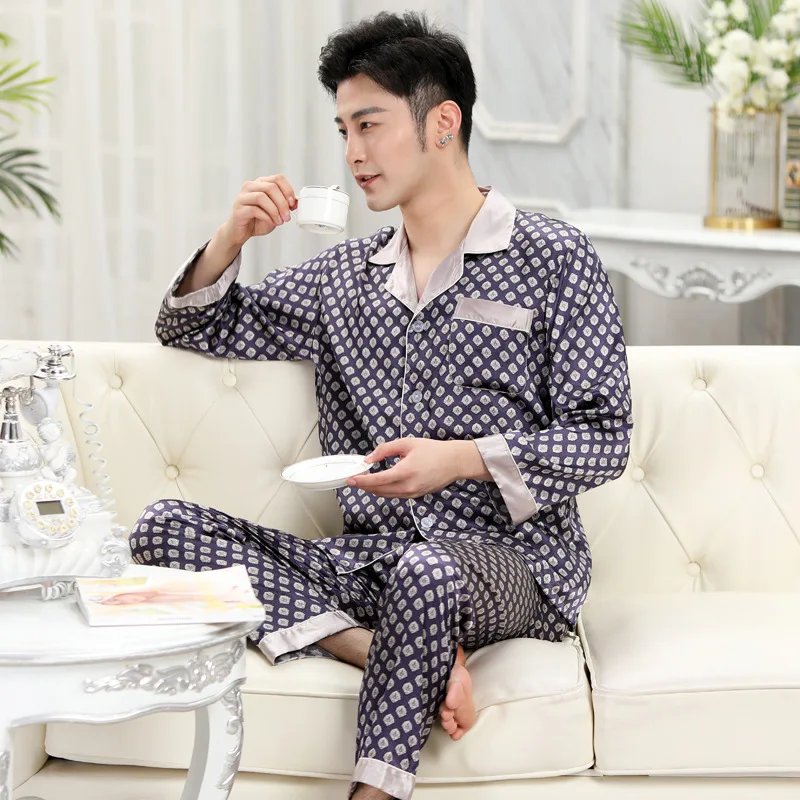 High Quality Pajamas Set Men Spring Autumn Thin Polyester Ice Silk Long-sleeved Sleepwear Plus Size Summer Home Clothes Male High Quality Pajamas Set Men Spring Autumn Thin Polyester Ice Silk Long-sleeved Sleepwear Plus Size Summer Home Clothes Male