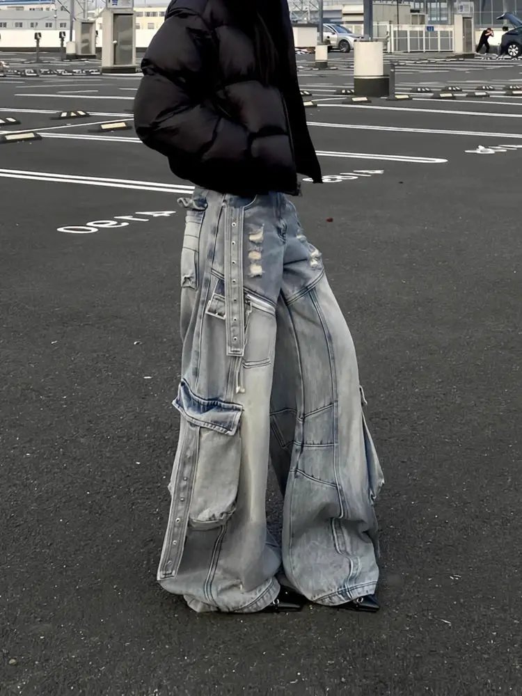 Hip hop Streamer Multiple Pockets Hole Women's Cargo Jeans Hip hop Streamer Multiple Pockets Hole Women's Cargo Jeans