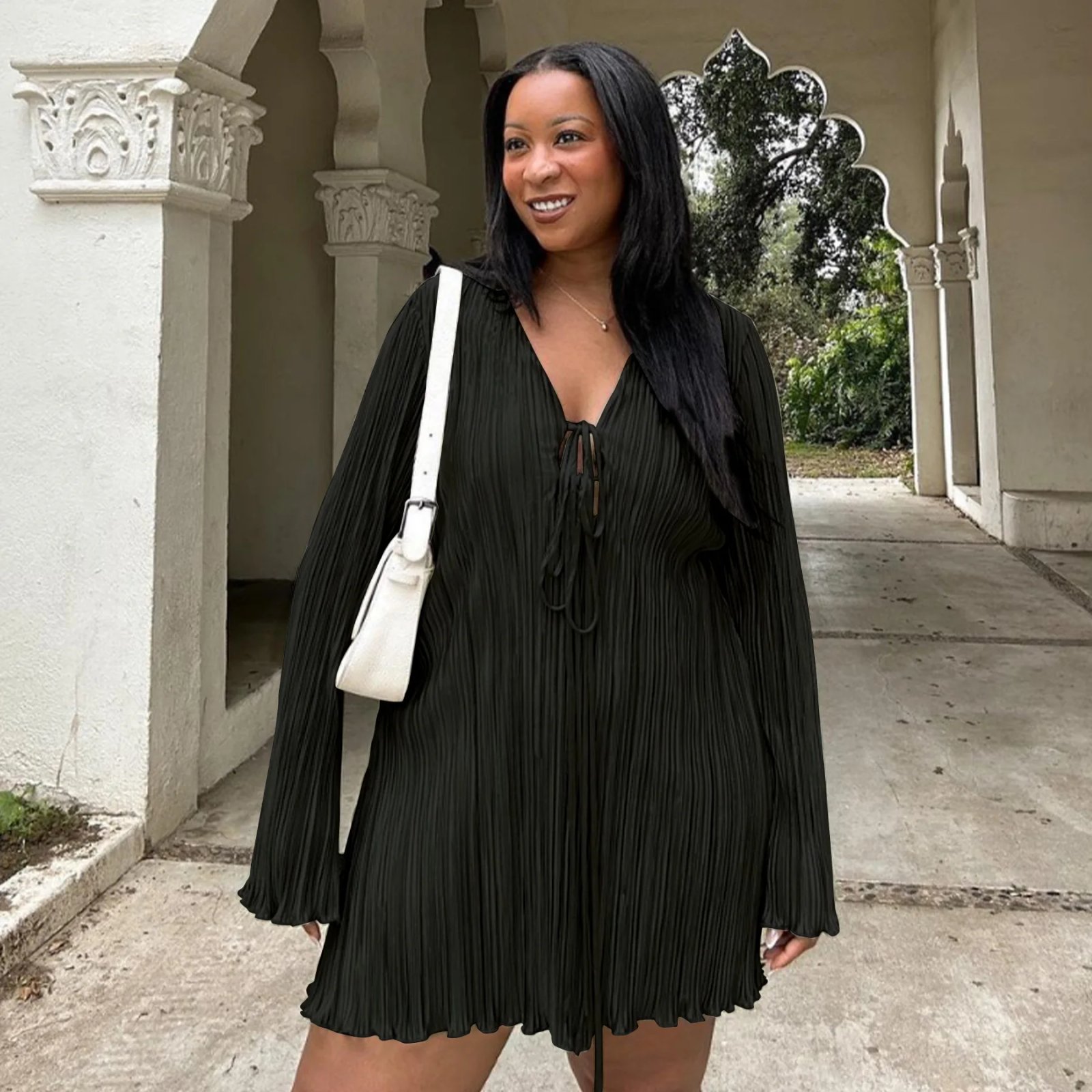 Long Sleeve Women V-neck Pleated Dress Long Sleeve Women V-neck Pleated Dress