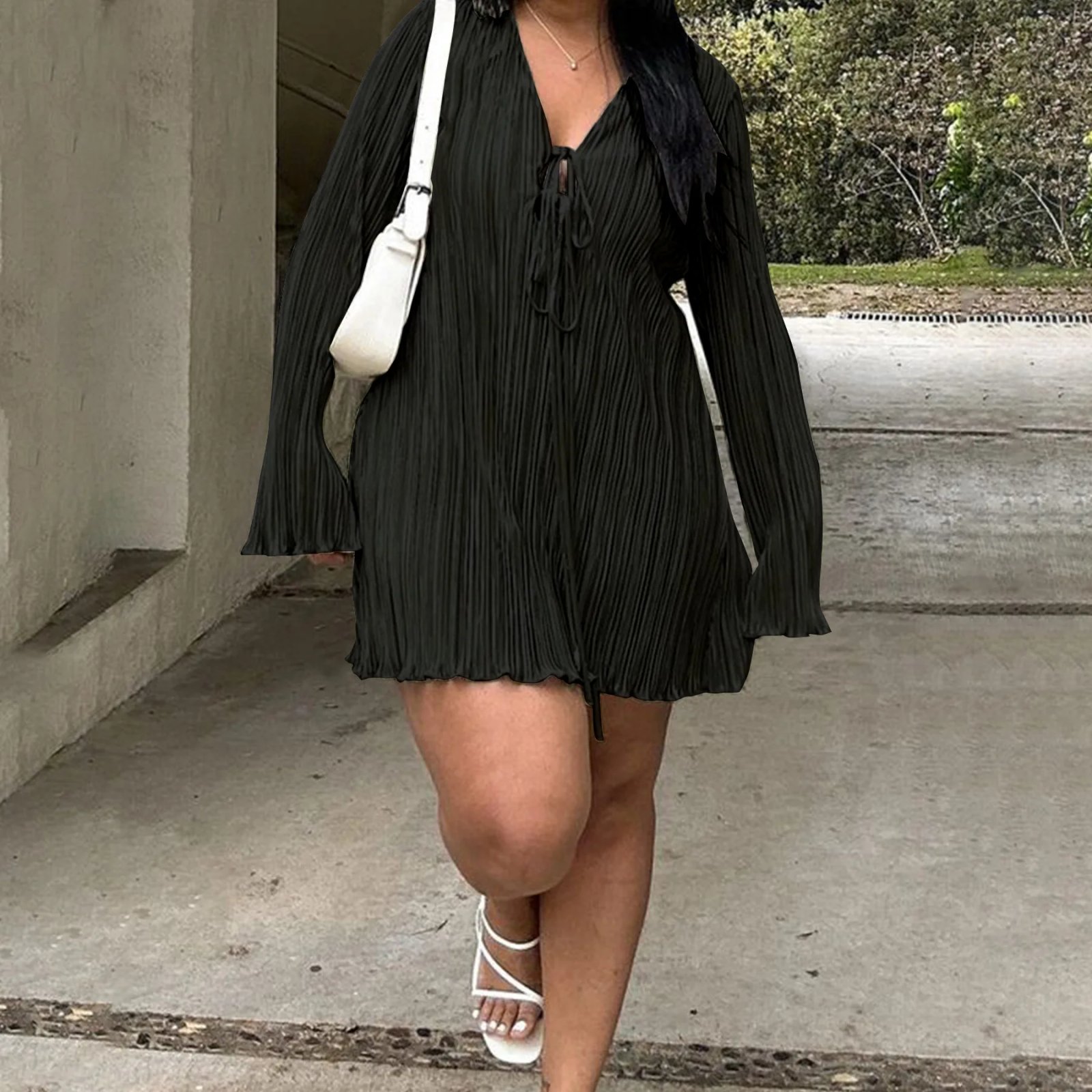 Long Sleeve Women V-neck Pleated Dress Long Sleeve Women V-neck Pleated Dress